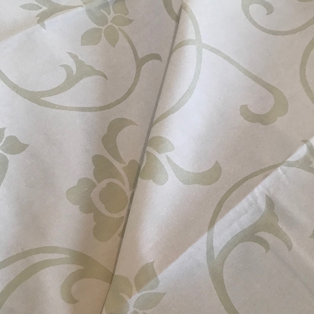 Huge Custom Made Tablecloth & Napkins